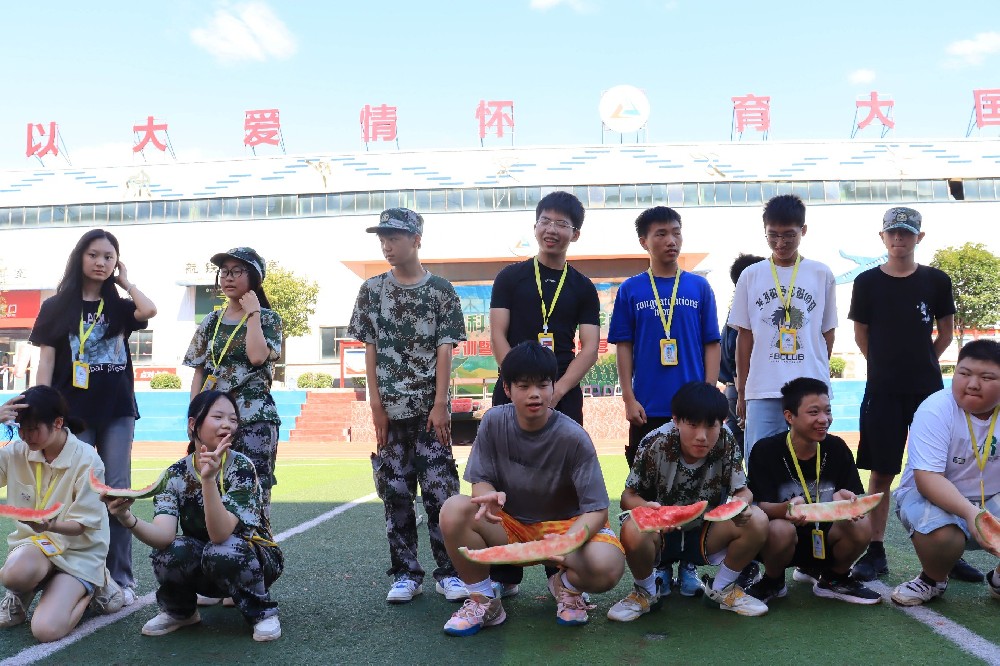 夏令营活动-长沙科技传媒技工学校
