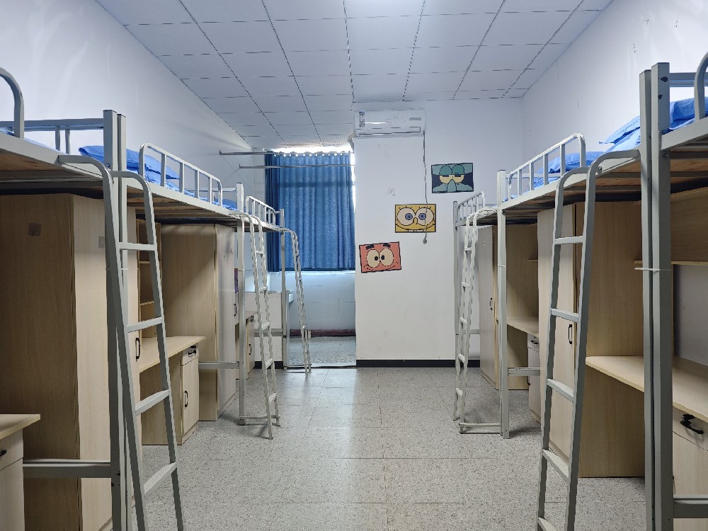 学生宿舍-长沙科技传媒技工学校
